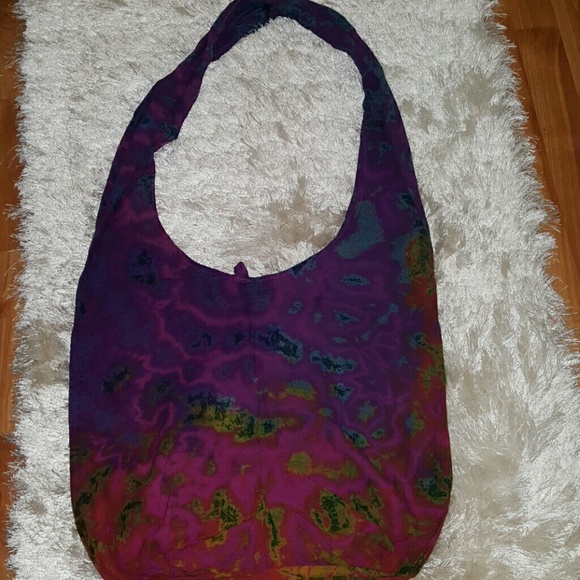 Tie dyed colored sling bag - Picture 4 of 5